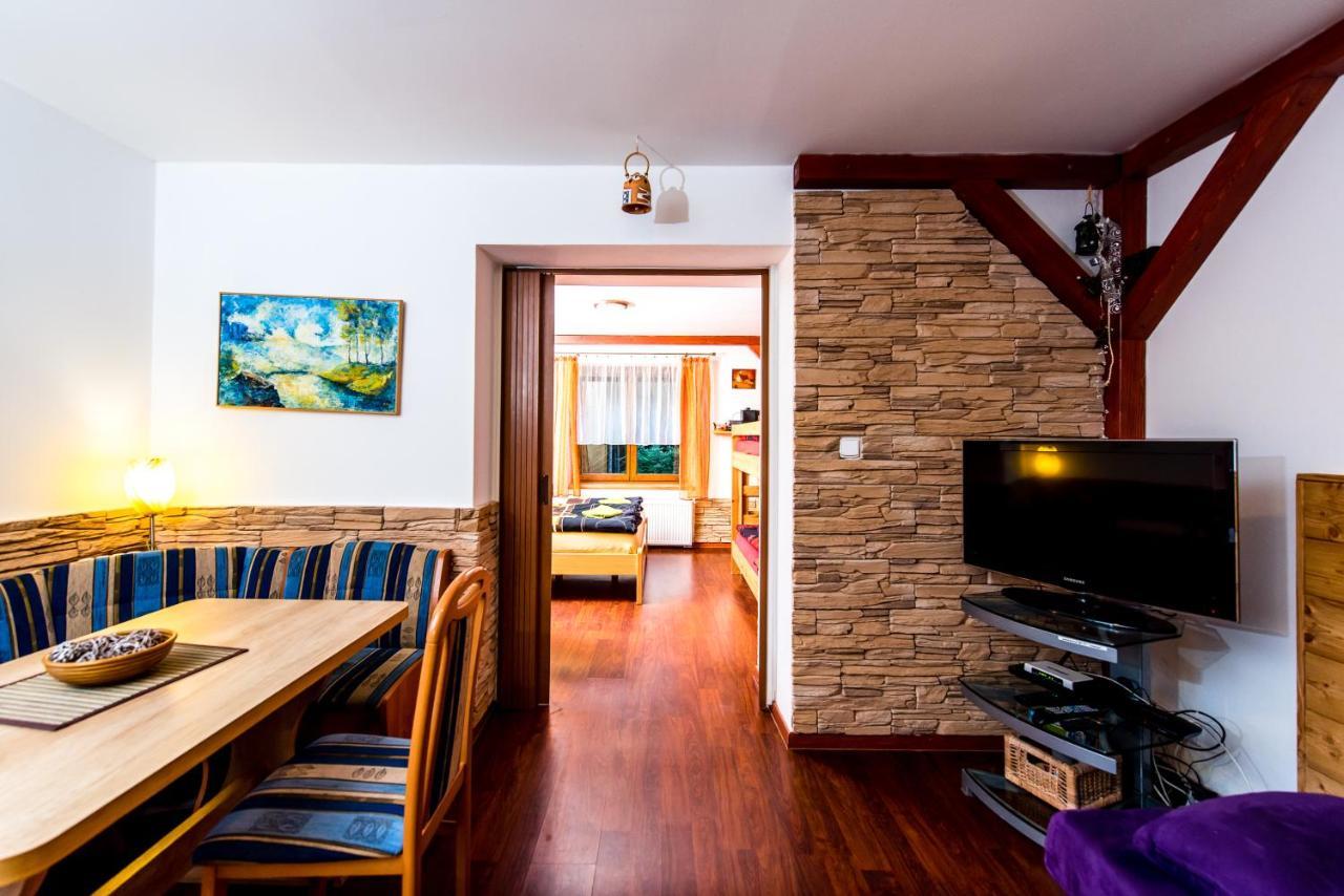 Apartment Domino *
